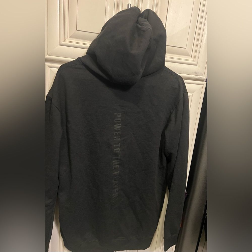 District Power To The Player Hoodie XL